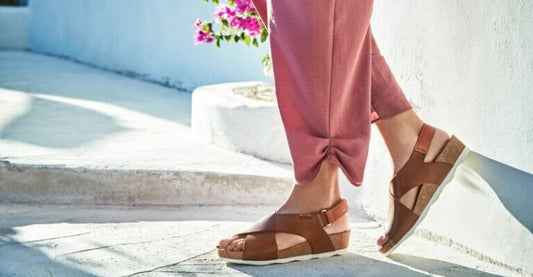 Sandals for Bunions: The Best & Most Stylish Picks